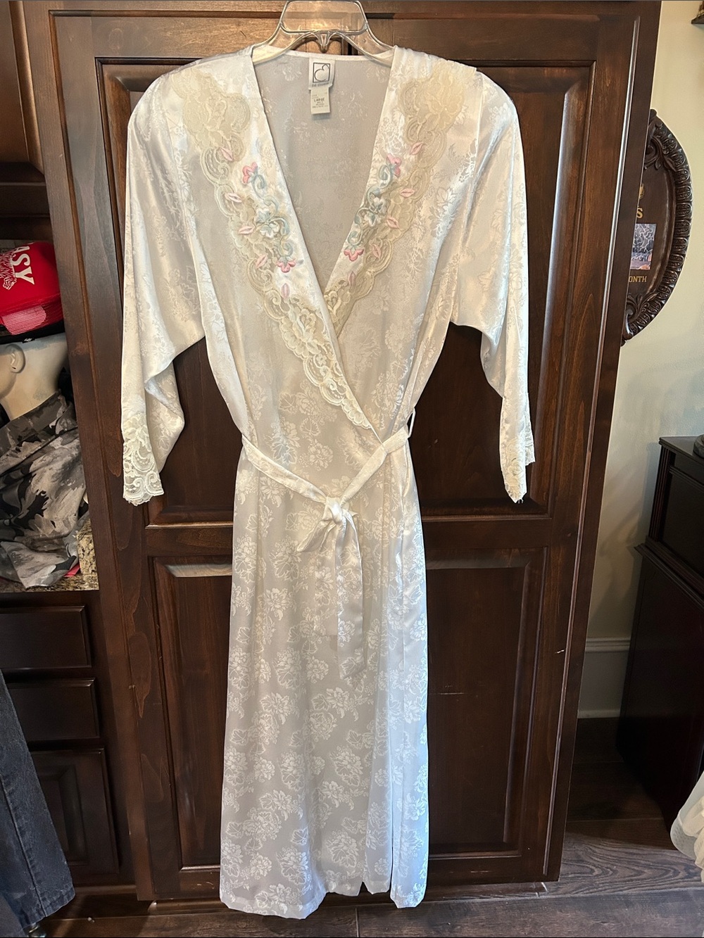 80’s Eve Stillman Sz L Brocade Satin Floral Embroidered Lace Maxi Robe White